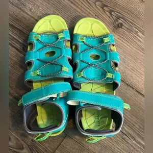 LL bean sandals women’s 8 girls 6